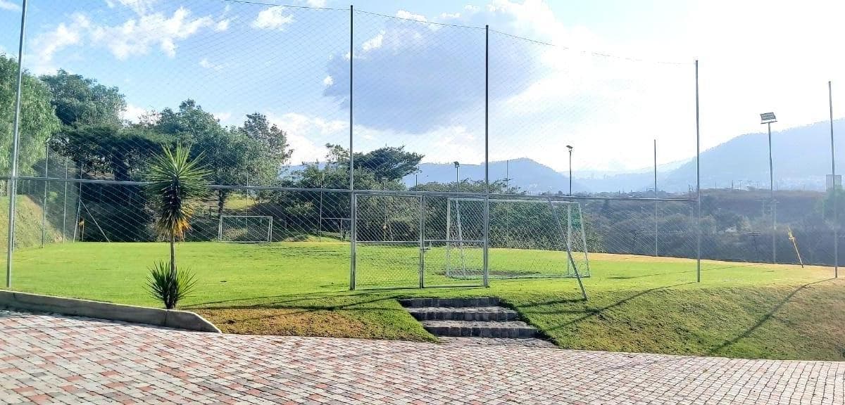 Terreno de Venta en Cumbayá, Urb. La Quinta — imagen 2