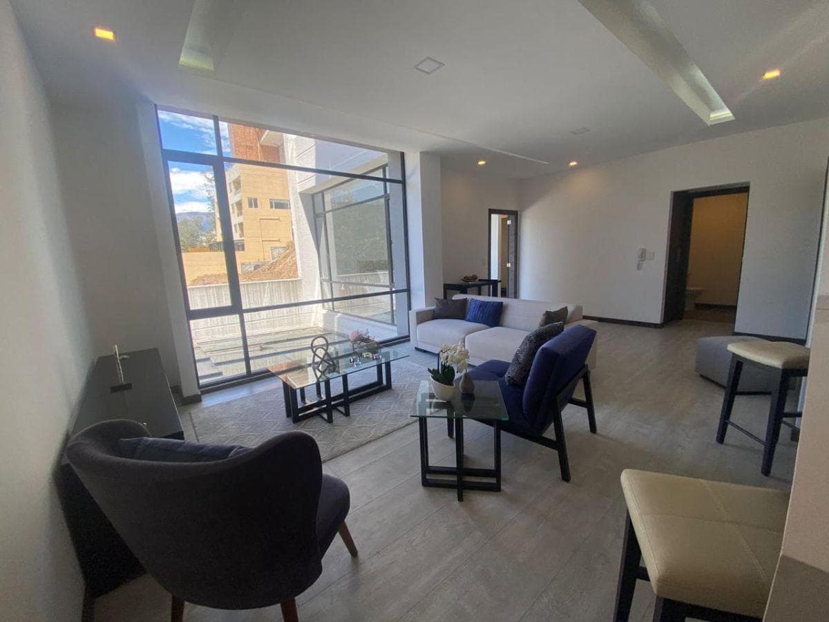 Departamento por Estrenar de 100 m² en Lomas de Monteserrín — imagen 1