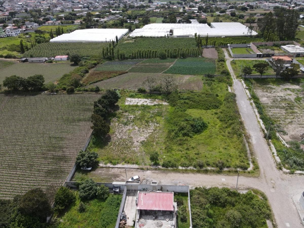 Terreno en Atuntaqui, Imbabura — imagen 3
