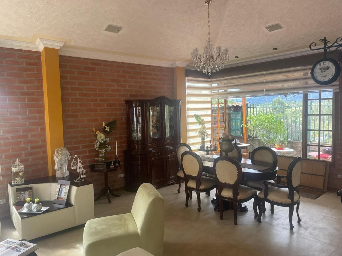 Venta Casa Rentera Una Sola Planta 3 Dorm., con Suite y Cabaña Valle de Los Chillos - Quito — imagen 9