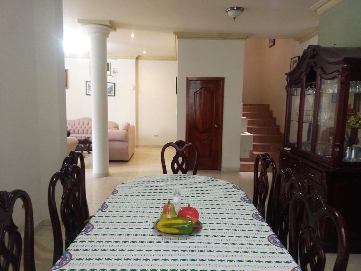 Casa de Venta en Acuarela del Río, Norte de Guayaquil, 5 Dorm.. Guayas — imagen 5