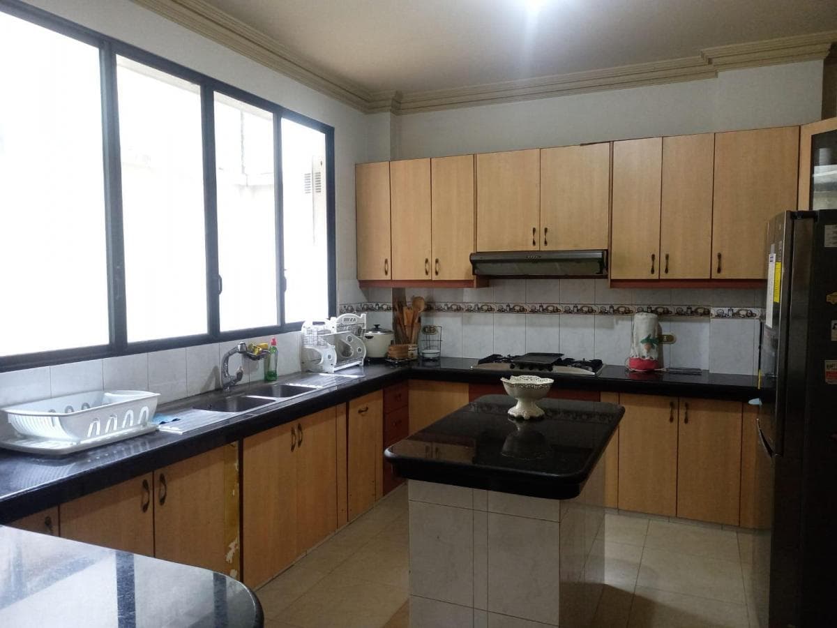 Casa de Venta en Acuarela del Río, Norte de Guayaquil, 5 Dorm.. Guayas — imagen 2