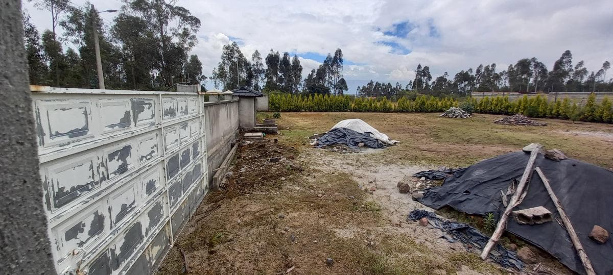 Hermoso Terreno 1.000 m² - Urb. Privada - La Salle - Conocoto — imagen 9