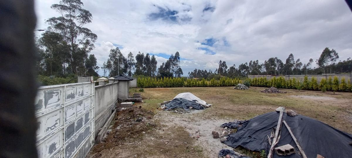 Hermoso Terreno 1.000 m² - Urb. Privada - La Salle - Conocoto — imagen 7
