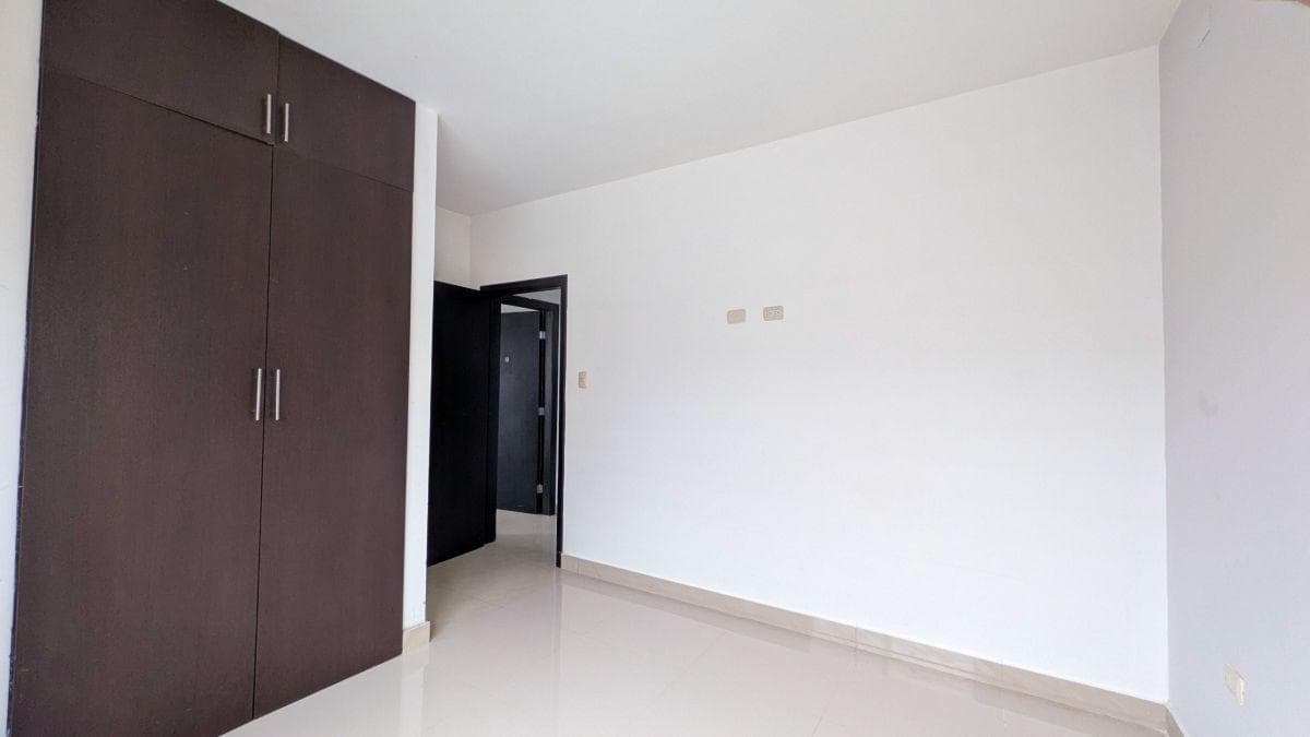Departamento en Venta Colinas de Los Ceibos - a Marín, Guayas — imagen 9