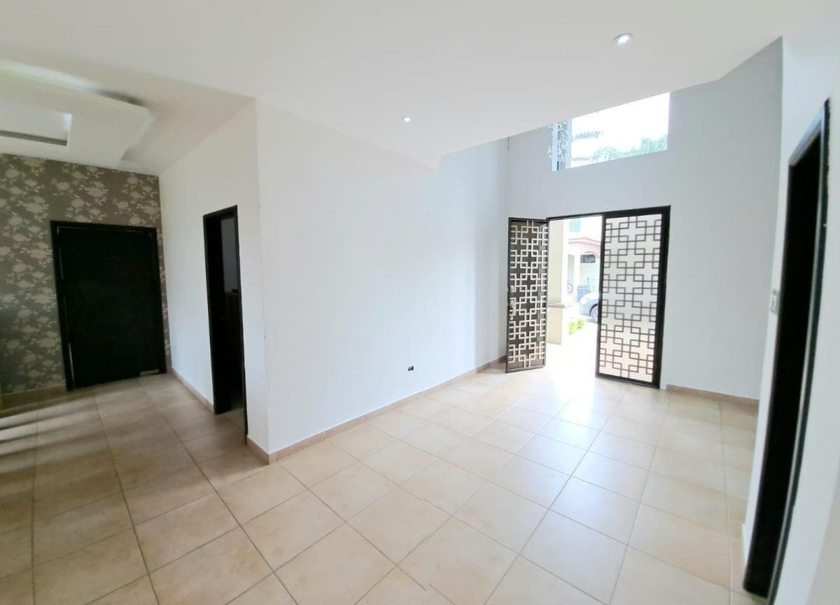 Casa en Venta, 4 Dorm. Urbanización Estancias del Rio, Samborondon, Guayas — imagen 10