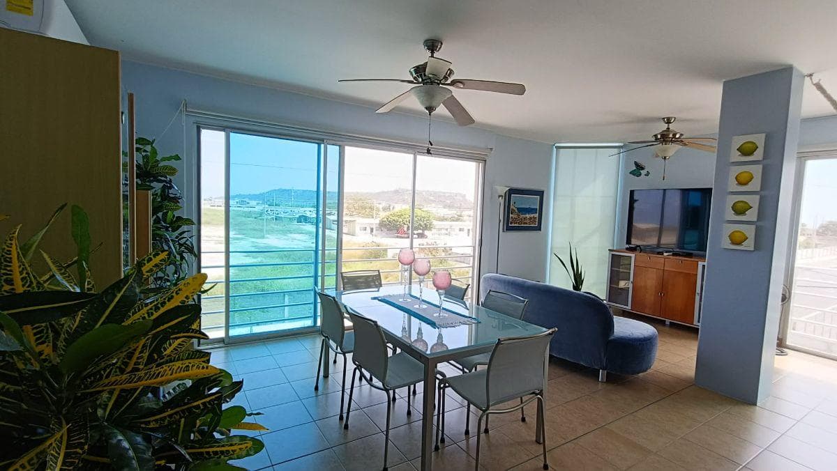 Vendo Hermoso Departamento a Tan Solo 3 Calles del Malecon de Chipipe Salinas — imagen 4