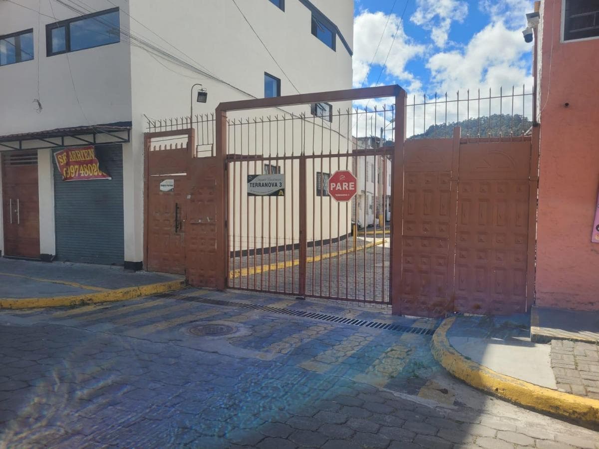 Casa en Sur de Quito — imagen 3