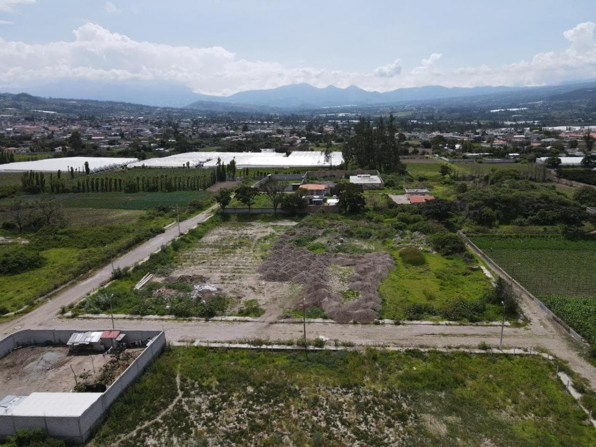 Terreno en Atuntaqui, Imbabura — imagen 10