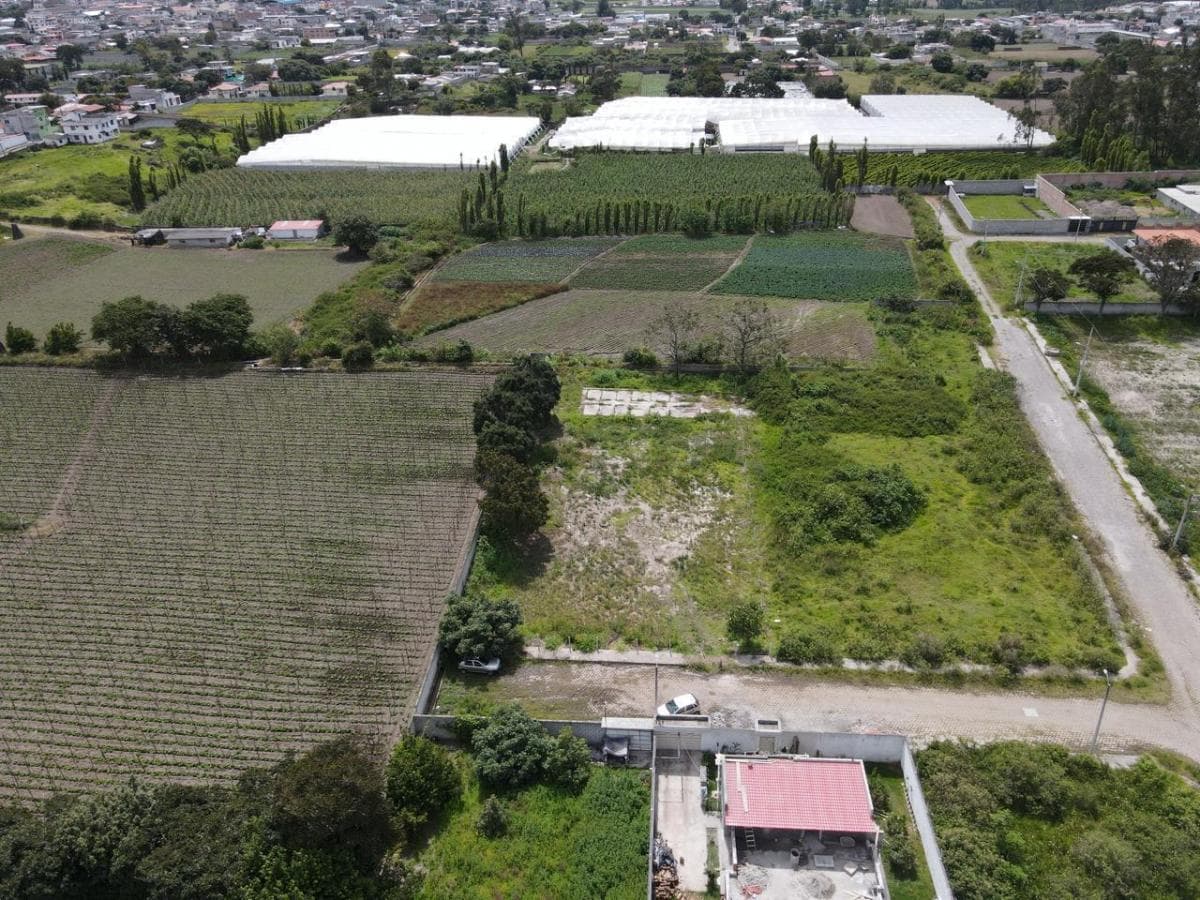 Terreno en Atuntaqui, Imbabura — imagen 2