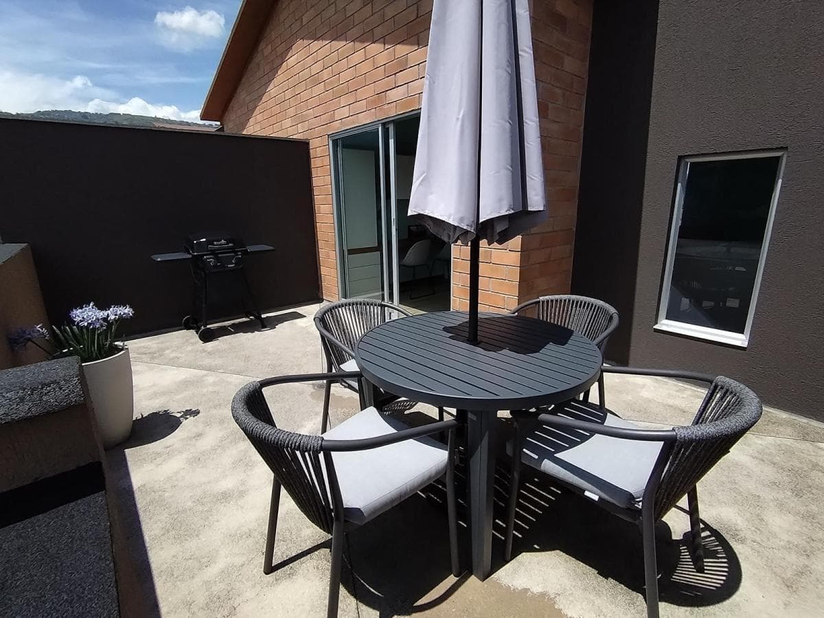 Venta Casa en Conjunto Residencial de Ontaneda | Terraza, Family Room y Club Privado — imagen 6