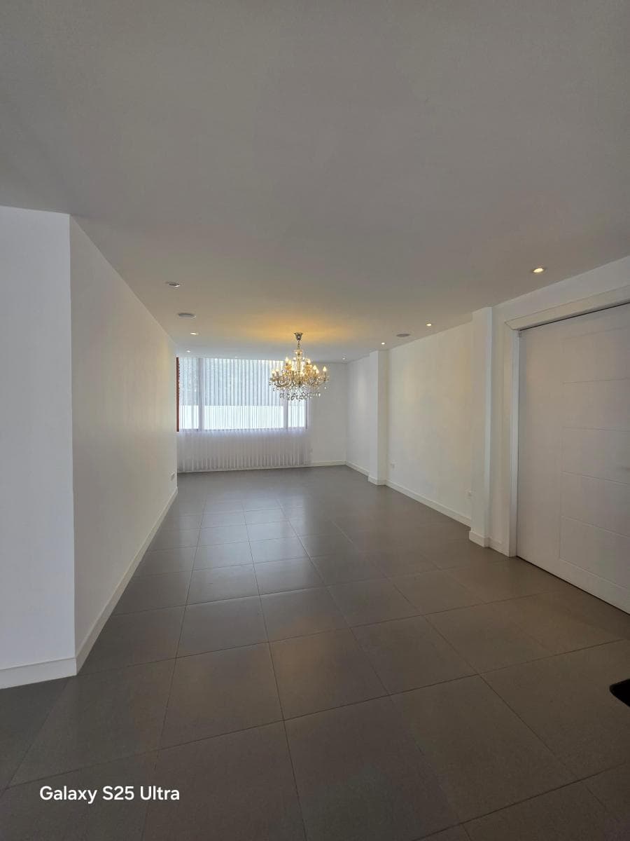 Departamento Remodelado de Venta Cumbaya Colegio Menor — imagen 10
