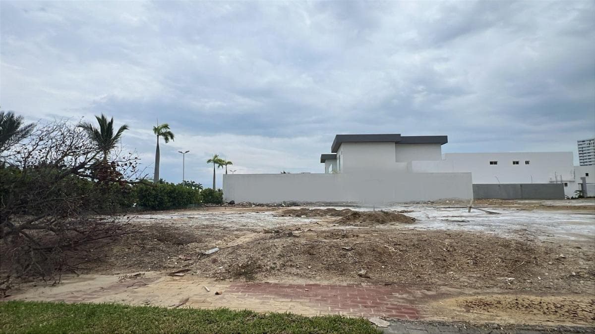 Vendo Terreno Frente a La Laguna en Marenostro Punta Barandua — imagen 10