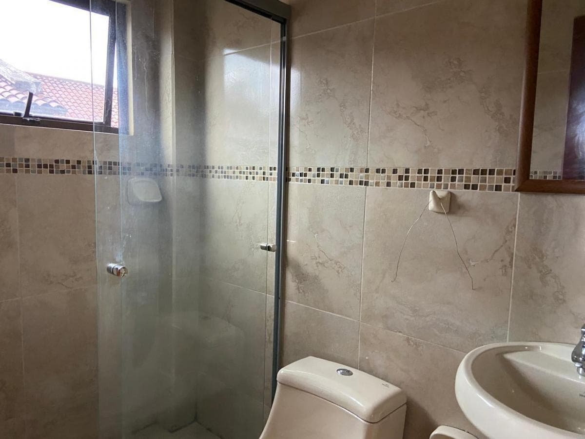 Departamento en Venta. Narancay, Azuay — imagen 6
