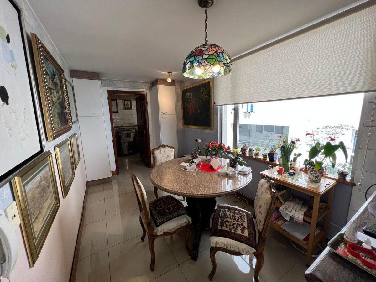 Venta Depto. 3 Dorm. Gonzalez Suarez 335 m² — imagen 2