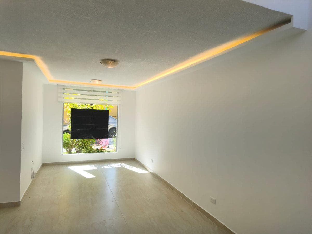 ¡Oportunidad Única! Casa Esquinera en Santa Lucía casa Remodelada en Venta — imagen 7