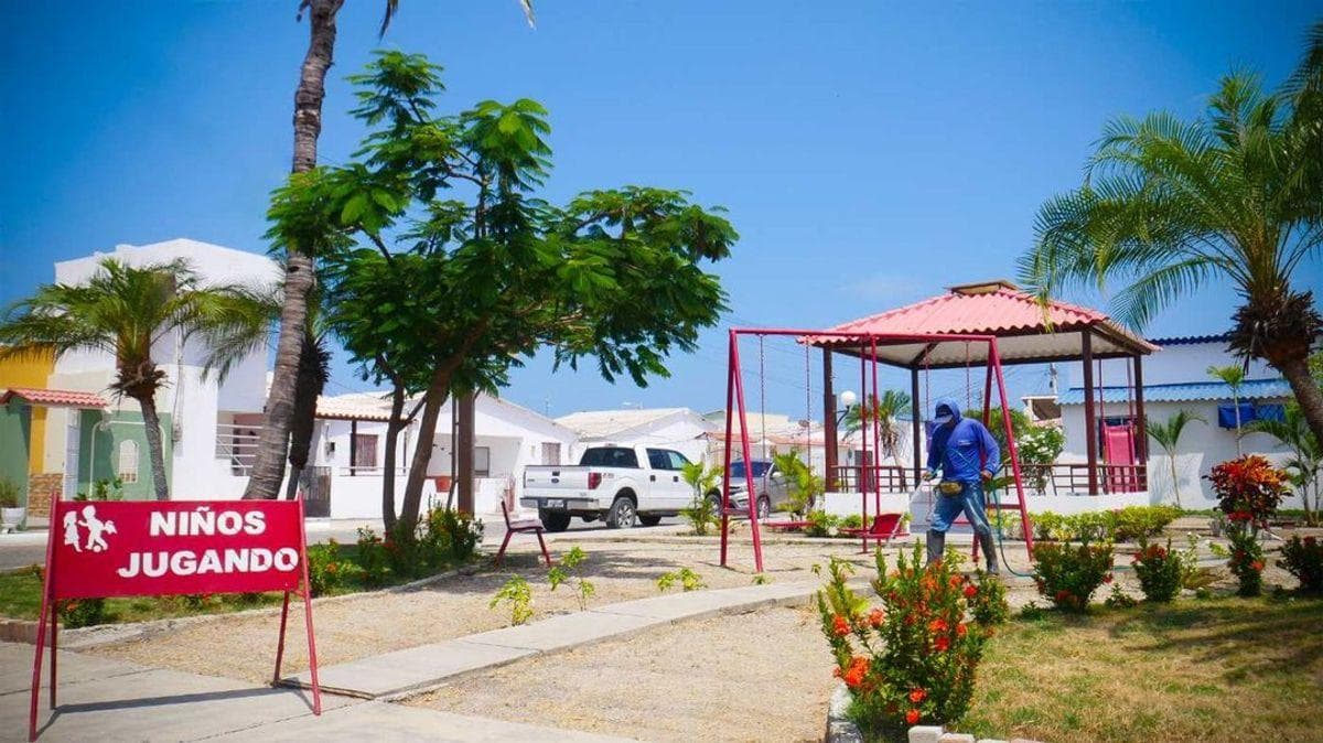 Casa Esquinera Amoblada - Via Punta Carnero P. Pincay — imagen 10