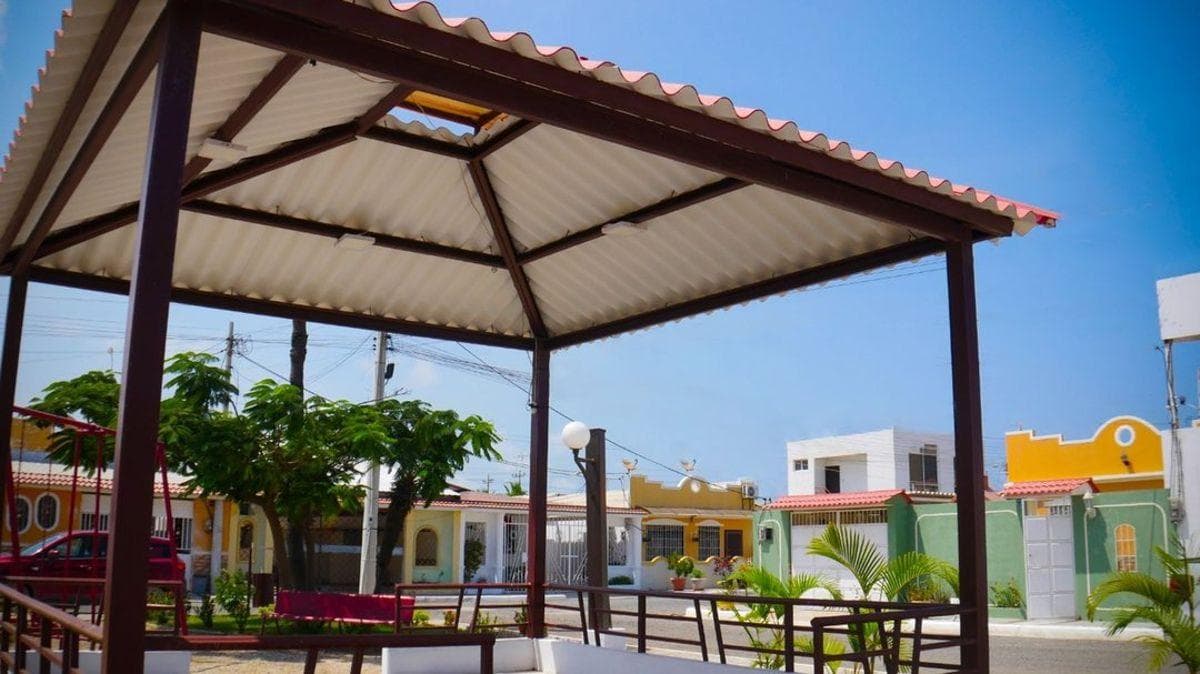 Casa Esquinera Amoblada - Via Punta Carnero P. Pincay — imagen 9