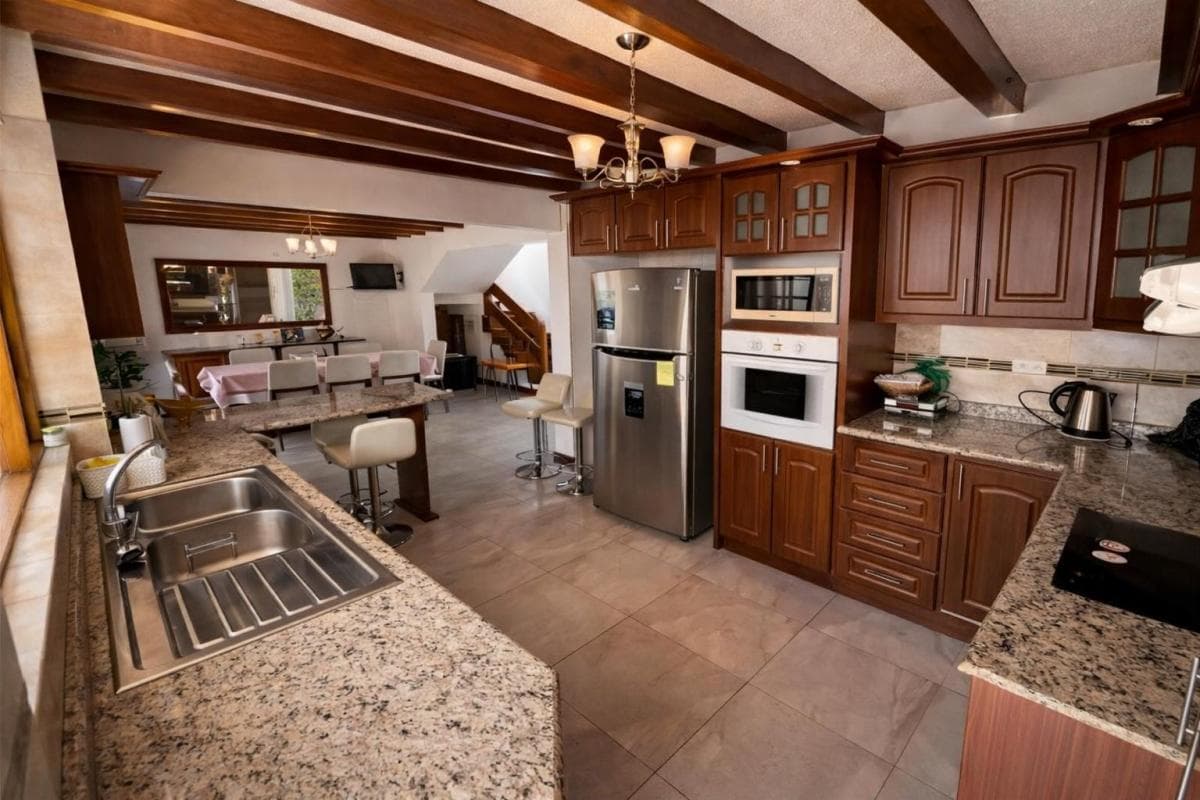 Casa en Venta en Tumbaco Cerca de Ventura Mall | Conjunto Privado — imagen 10