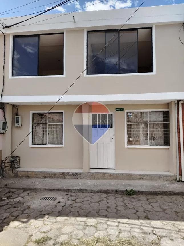 Casa en Venta – Carapungo | Galo Plaza Lasso — imagen 1