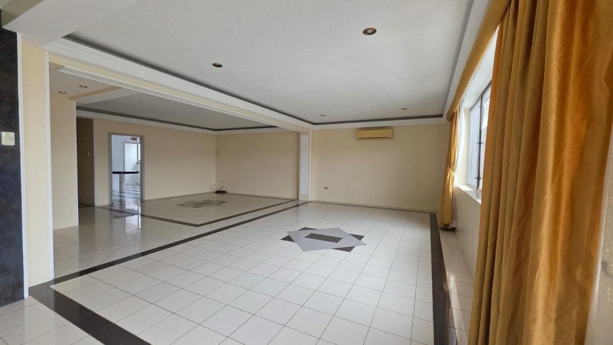 Departamento en Venta 1er Piso, Urbanizacion Puerto Azul, Johr, Guayas — imagen 8