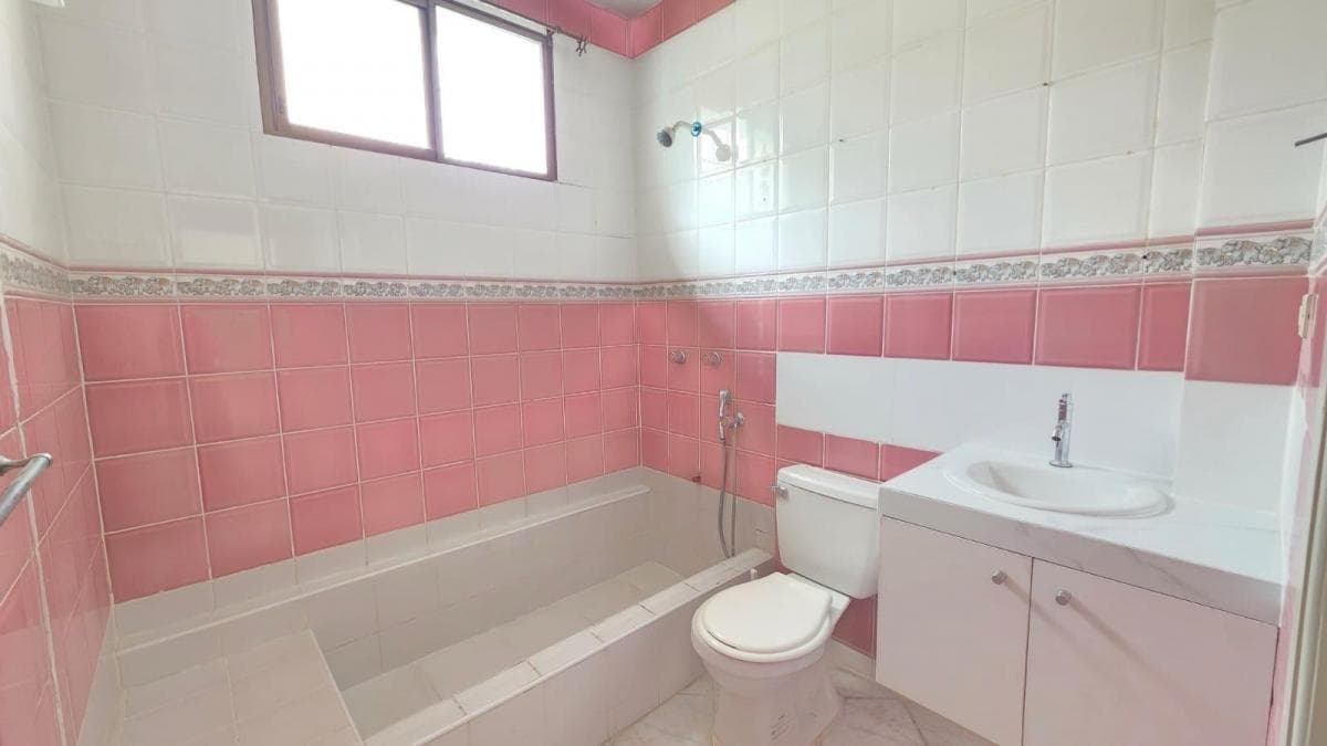 Departamento en Venta 1er Piso, Urbanizacion Puerto Azul, Johr, Guayas — imagen 4