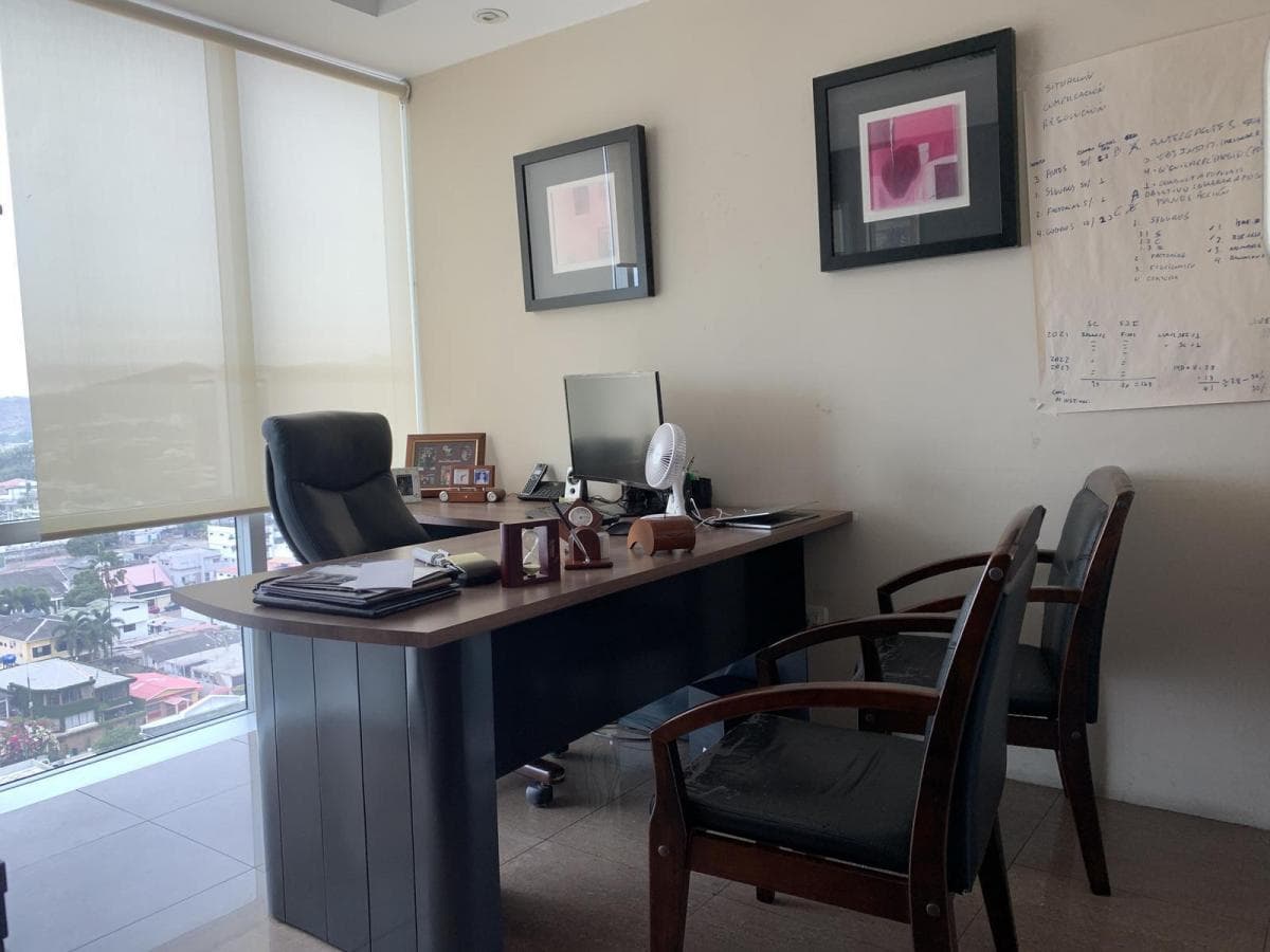 Oficina Amoblada en Venta Edificio Blue Tower Av Fco de Orellana, Guayas — imagen 6