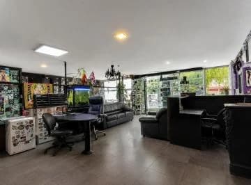 ¡Local Comercial en Venta! av. 6 de Diciembre y Jerónimo Carrión – Quito — imagen 2