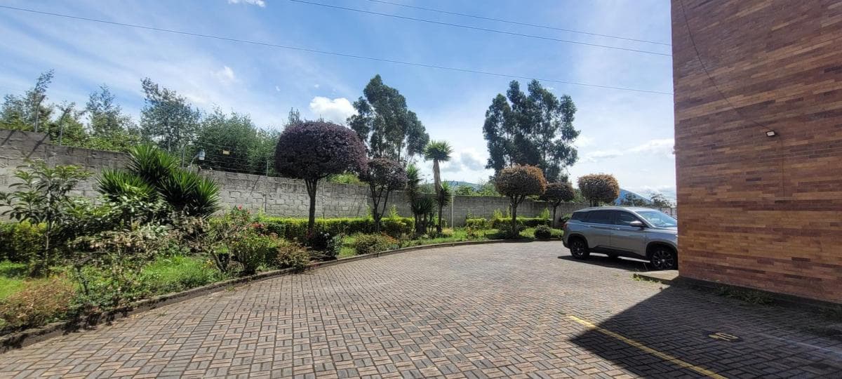 Vendo Departamento Legarda Norte de Quito — imagen 10