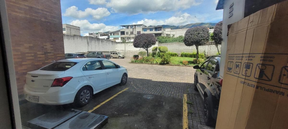 Vendo Departamento Legarda Norte de Quito — imagen 6