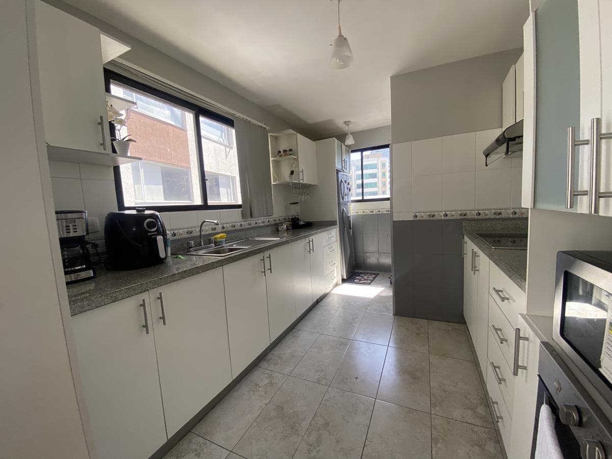 Departamento en Venta 94 m² con 3 Dorm. en Venta Sector La Orellana Quito — imagen 4
