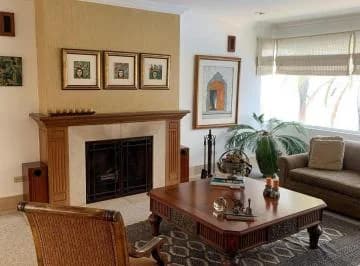 Casa con 4 Dorm. de 470 m² en Venta en Urb. El Condado — imagen 4