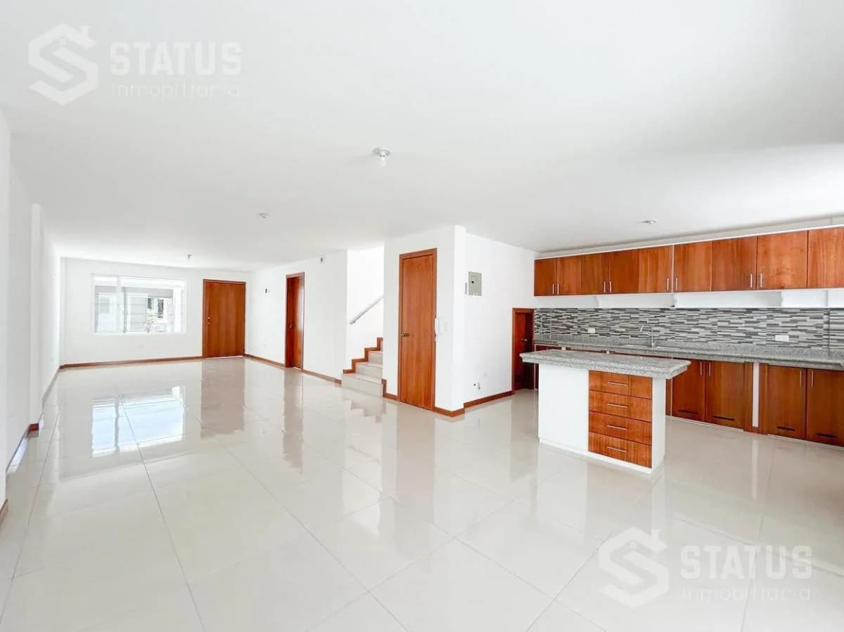 Venta de Casa en Conocoto - Cerca Administración Zonal — imagen 5