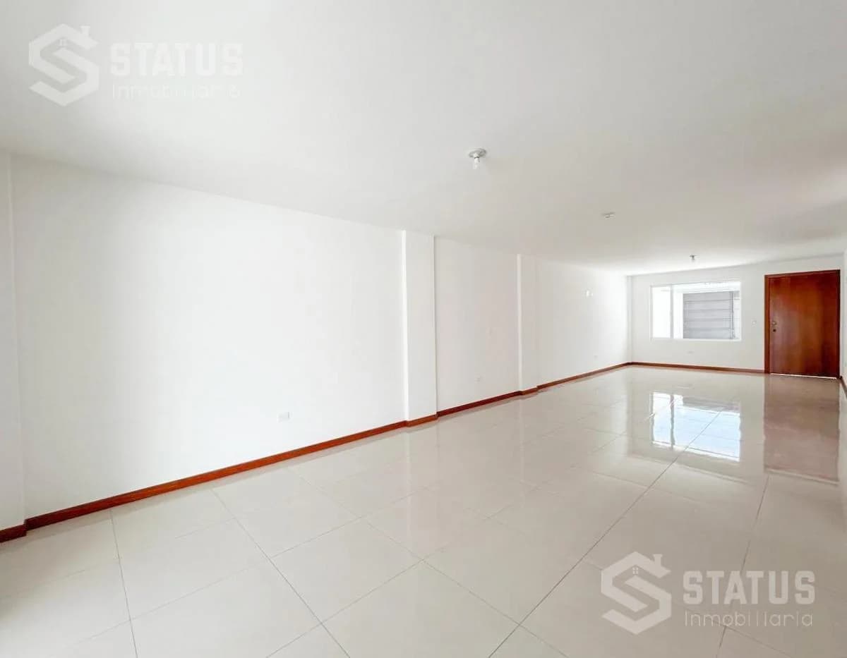 Venta de Casa en Conocoto - Cerca Administración Zonal — imagen 4