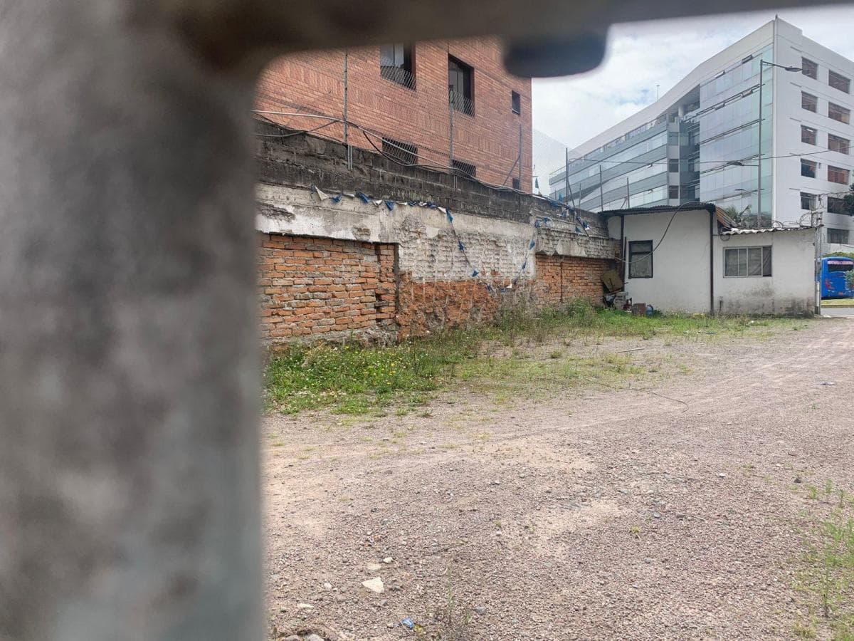 Coruña Venta Terreno Esquinero 332 m² La Coruña y Colon, Se Encuentra Rentado con un Buen Retorno — imagen 10