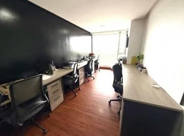Cumbayá Vendo o Rento Oficina Moderna 86 m², 116 m² Total, 3 Parqueos Cubiertos — imagen 4