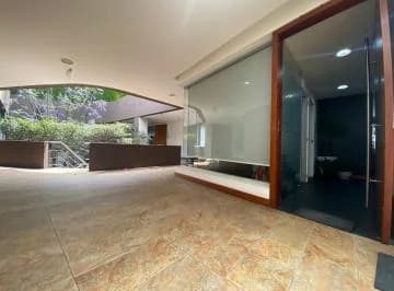 Cumbayá Vendo o Rento Oficina Moderna 86 m², 116 m² Total, 3 Parqueos Cubiertos — imagen 2