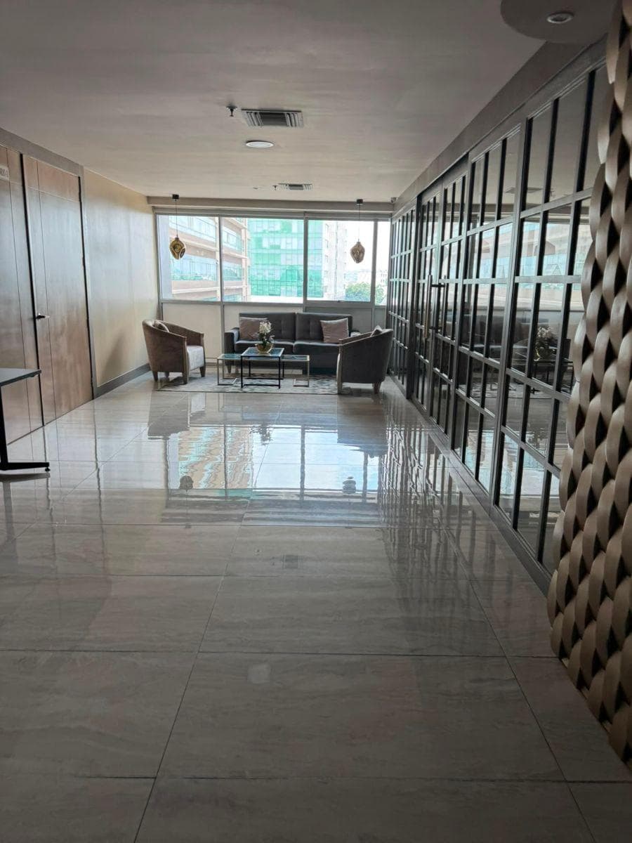 Vendo Oficina en Trade Building, Guayas — imagen 10
