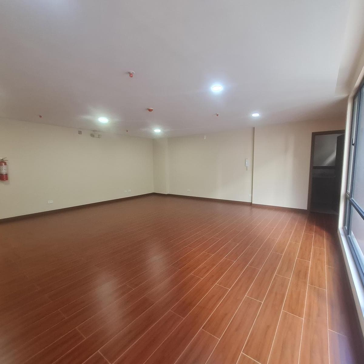 Oficina/consultorio en Venta Sector Voz Andes — imagen 1