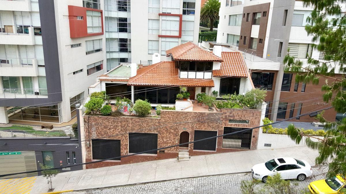 Propiedad de 434 m² en Venta en El Norte de Quito — imagen 1