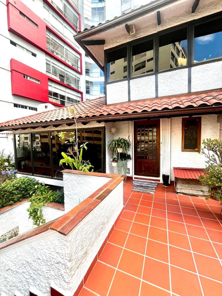 Propiedad de 434 m² en Venta en El Norte de Quito — imagen 9
