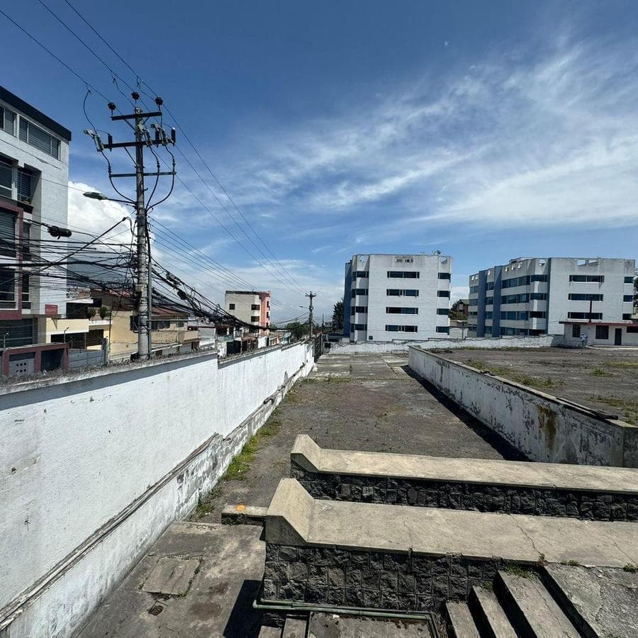 Arriendo Terreno Esquinero Ponciano Alto - Carcelen — imagen 8