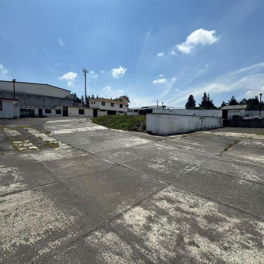 Arriendo Terreno Esquinero Ponciano Alto - Carcelen — imagen 3