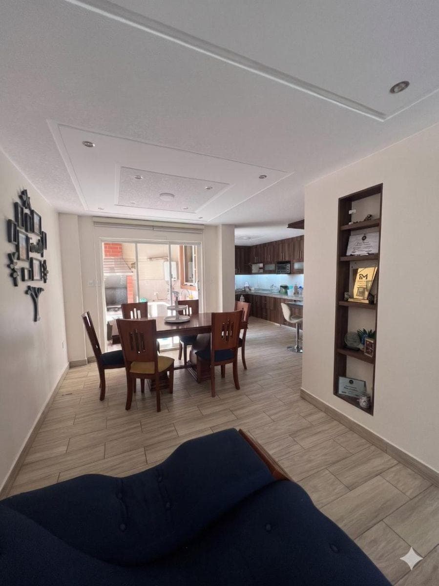 Casa en Venta Sector Conocoto — imagen 7