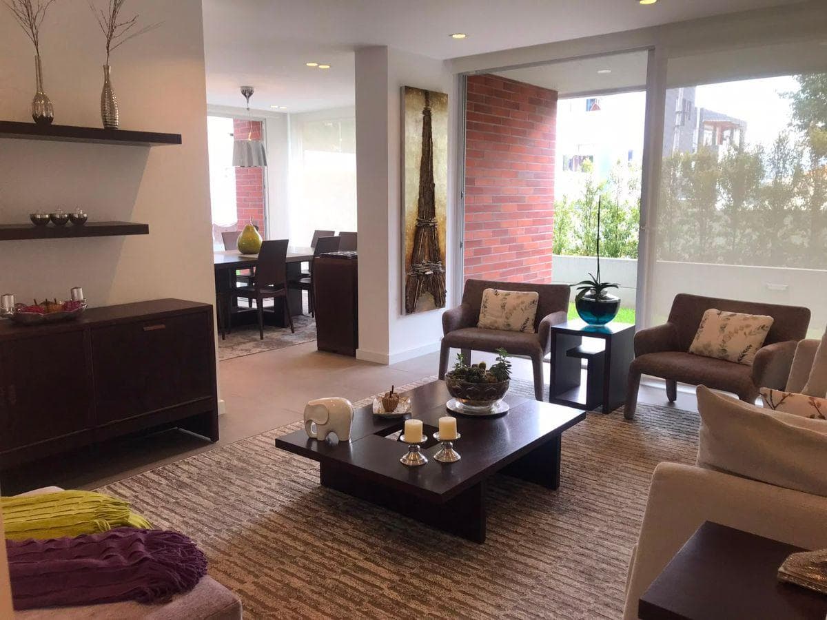 Rento o Vendo Departamento en Jardines Deleste Cumbayá — imagen 1
