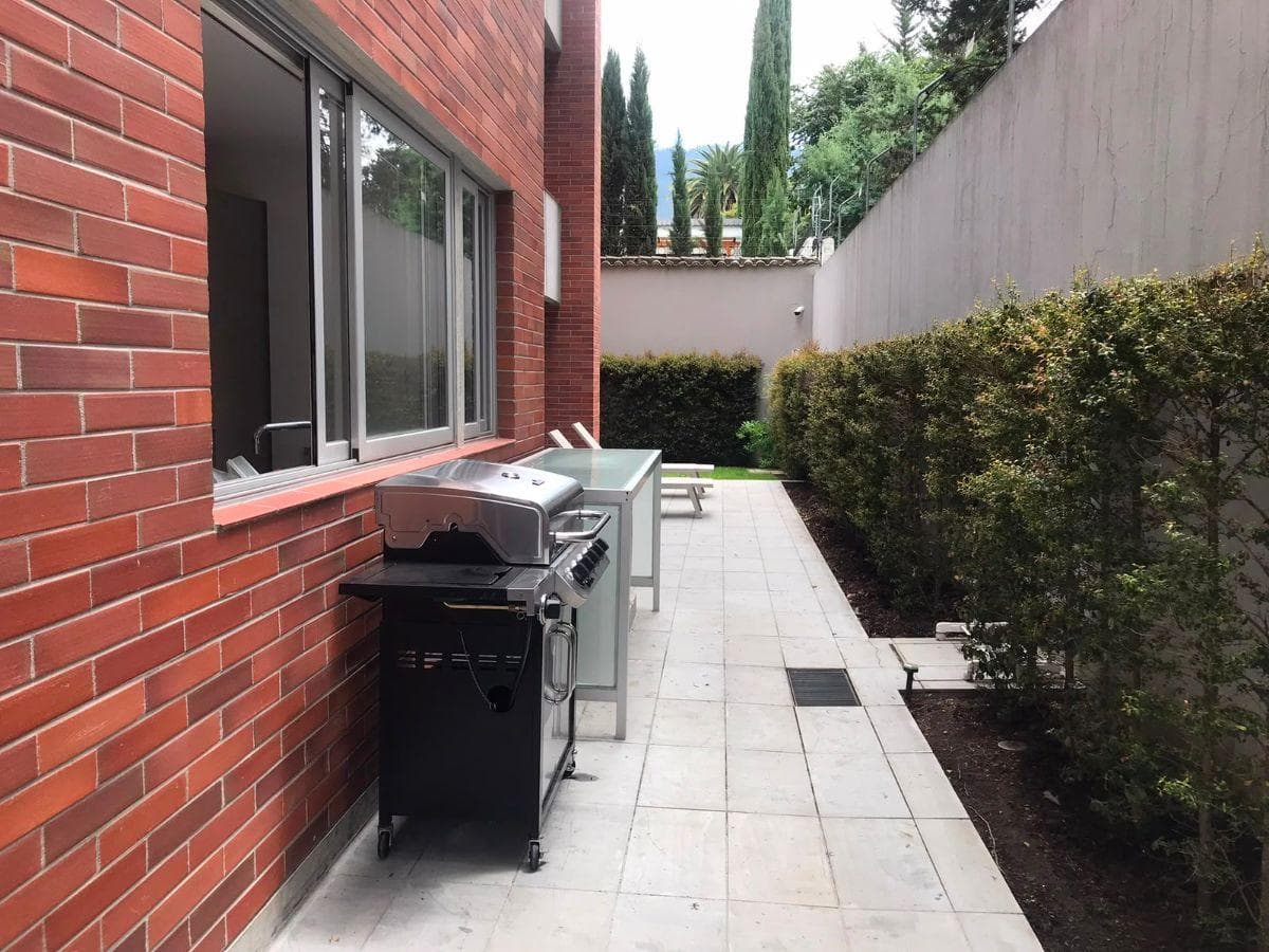 Rento o Vendo Departamento en Jardines Deleste Cumbayá — imagen 8
