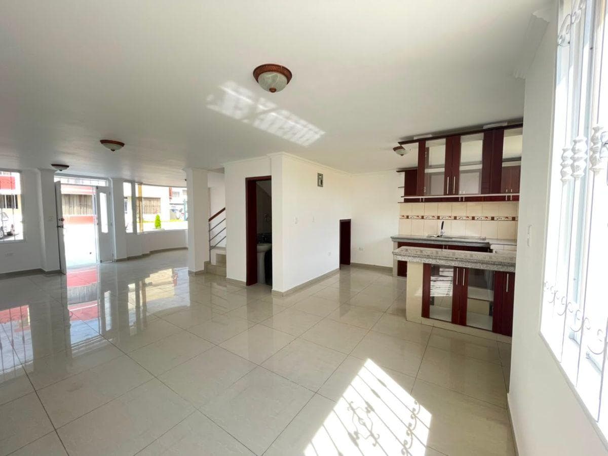 Casa en Venta – Ibarra | Sector Teodoro Gómez, Imbabura — imagen 3