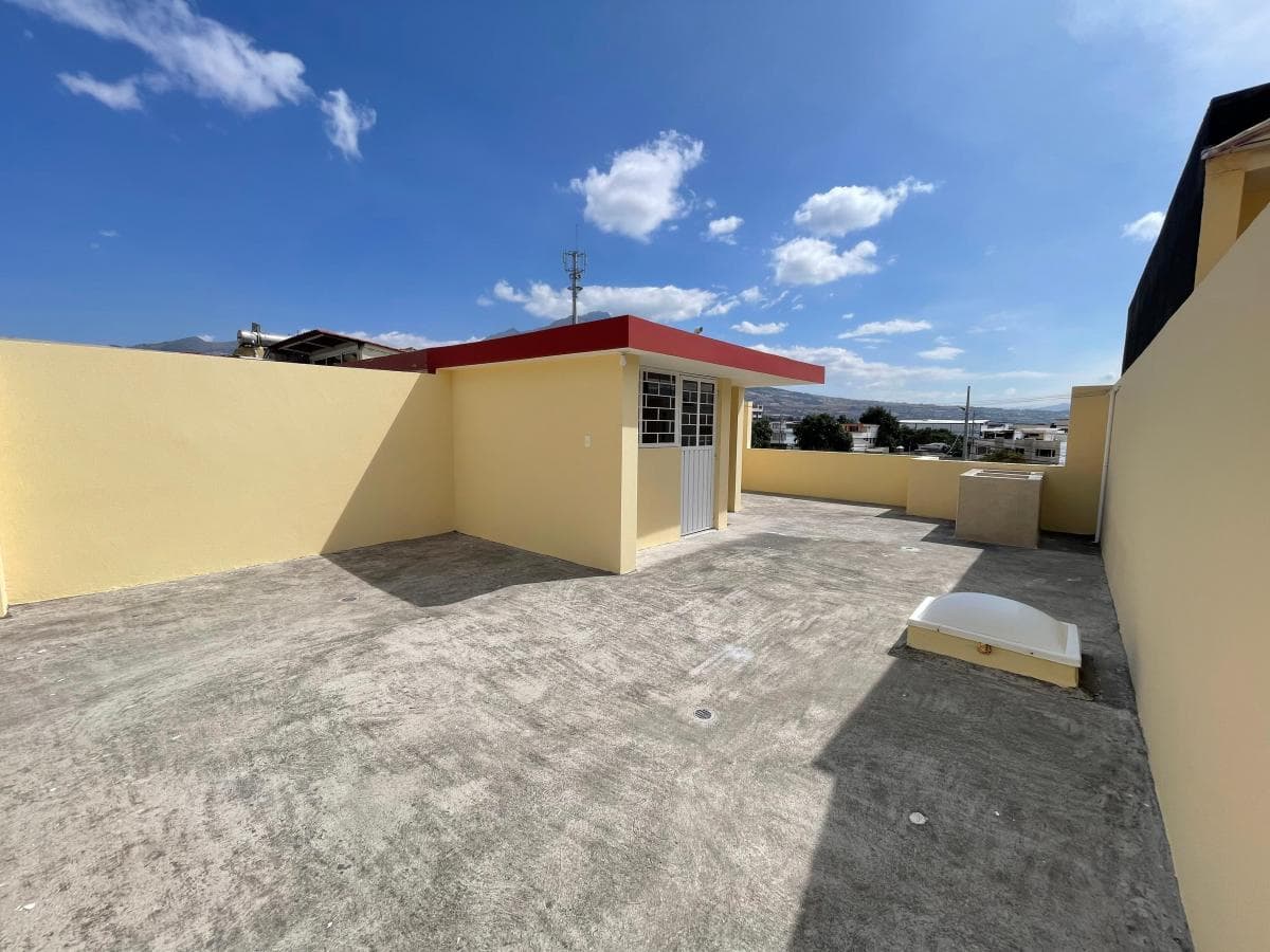 Casa en Venta – Ibarra | Sector Teodoro Gómez, Imbabura — imagen 2
