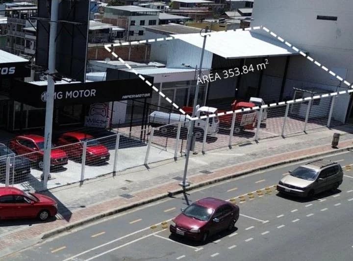 Local Comercial de Venta con Showroom en Tarqui, Manabí — imagen 1