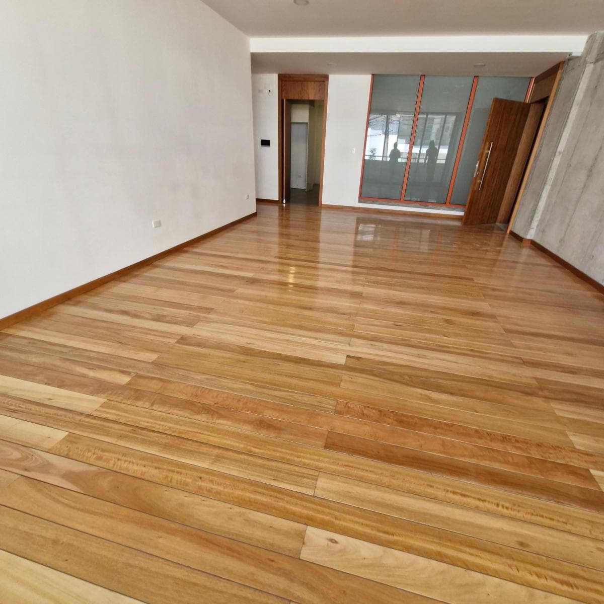Departamento por Estrenar con Terraza – Quito Tenis — imagen 1